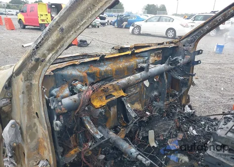 2019 Chevrolet Silverado 1500 Lt из США, поврежденный, VIN 1GCRWCED6KZ177962